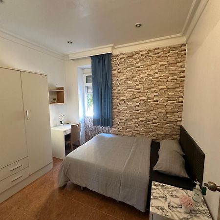 Habitacion En Piso Compartido En Malaga Capital 외부 사진