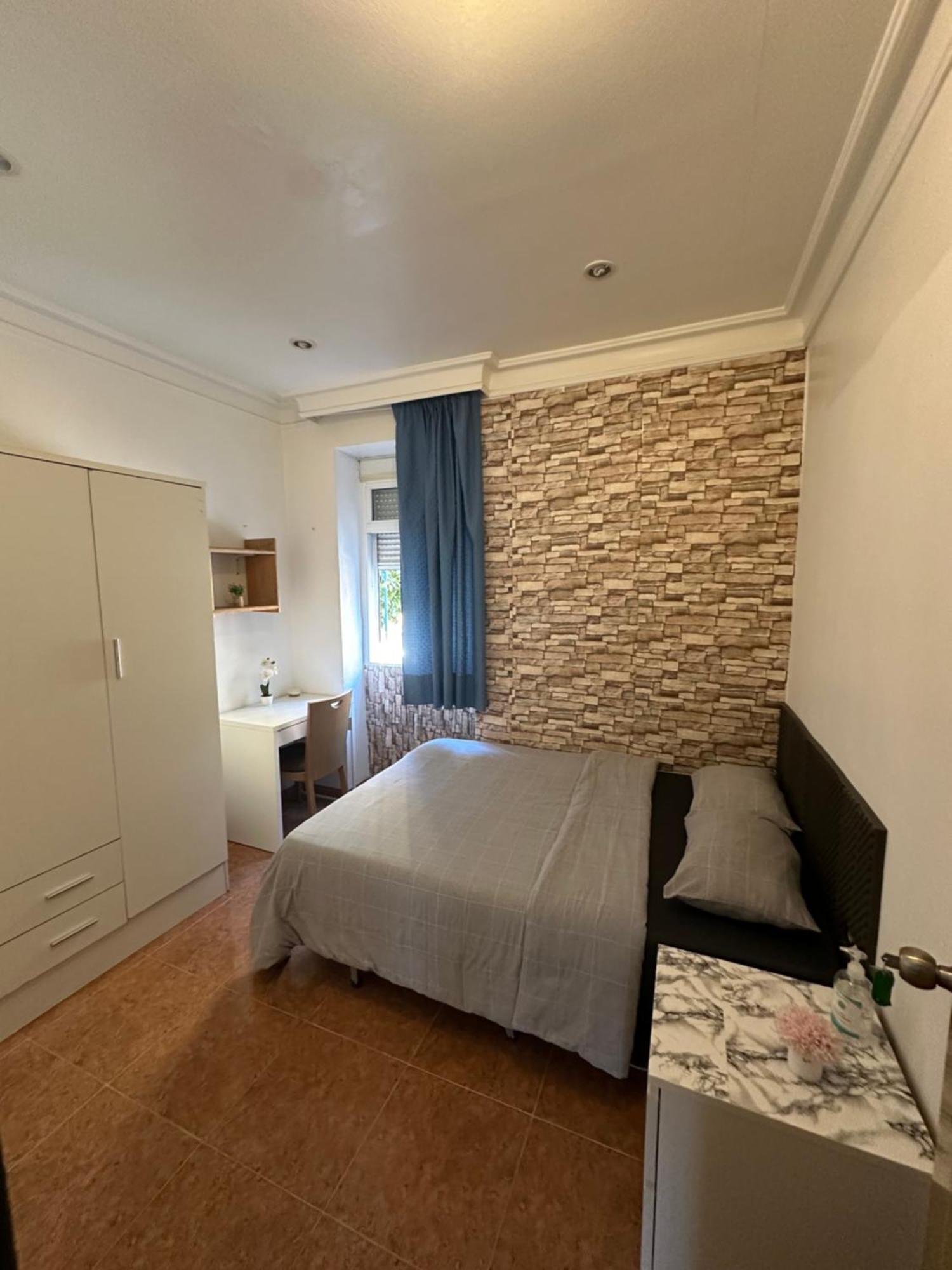 Habitacion En Piso Compartido En Malaga Capital 외부 사진