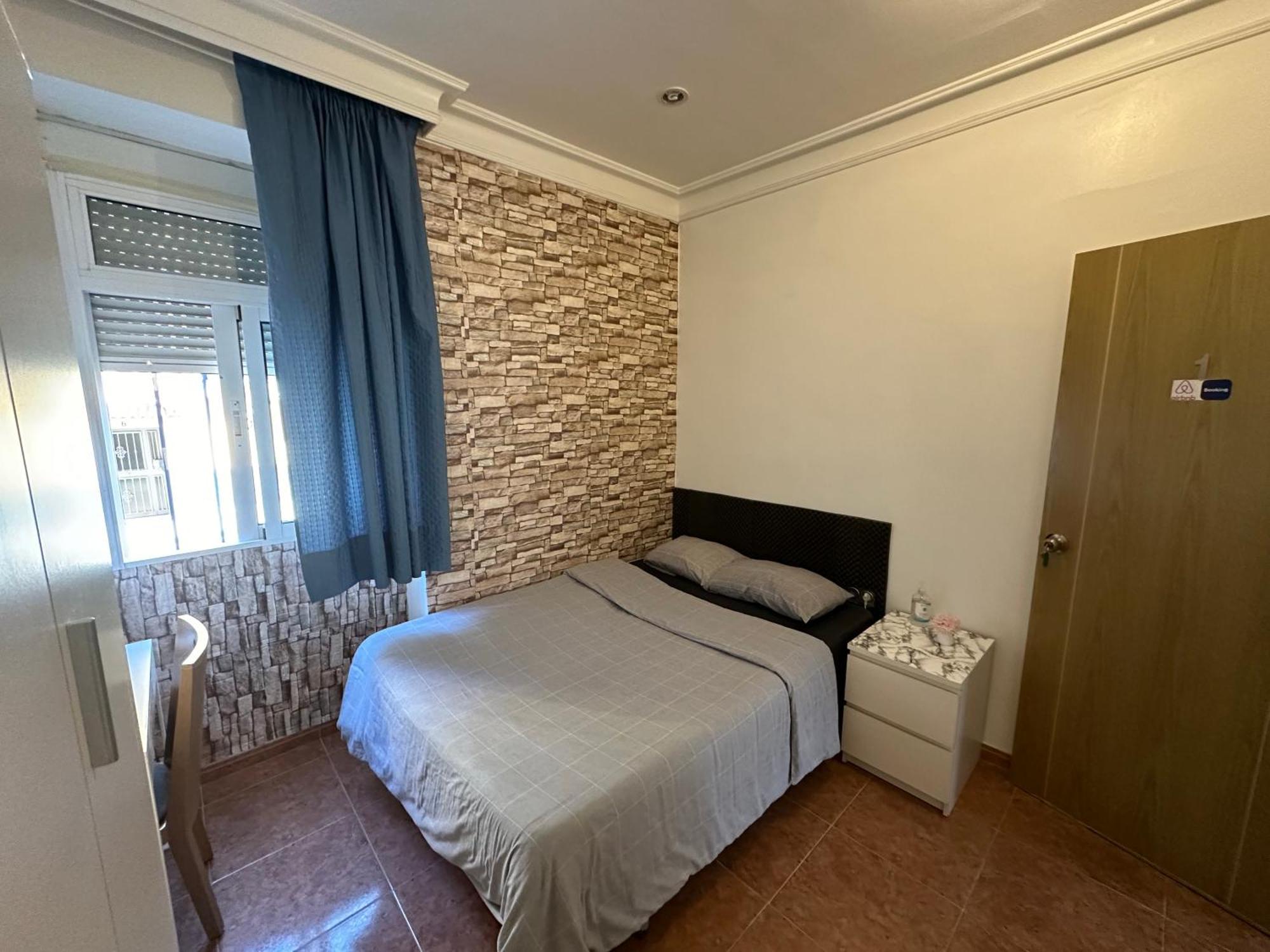 Habitacion En Piso Compartido En Malaga Capital 외부 사진